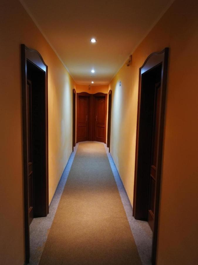 Hotel Mladost Lipany Exterior foto